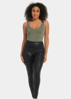 Magic bodyfashion corrigerende legging in groen of zwart.